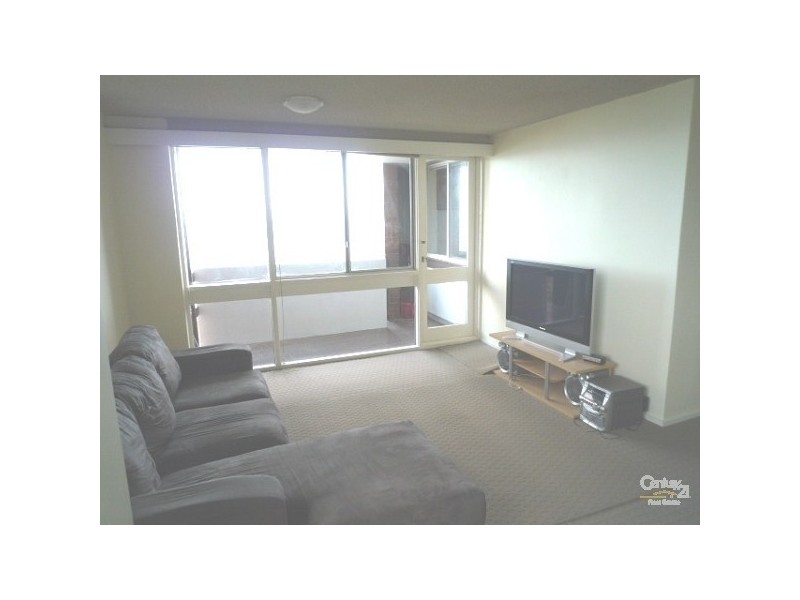 73/13 THE ESPLANADE, St Kilda VIC 3182