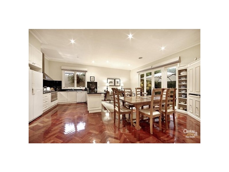 2/1 THOMSON STREET, Brighton VIC 3186