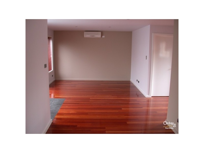 17 EARL STREET, Prahran VIC 3181