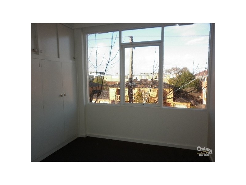 9/228 INKERMAN STREET, St Kilda East VIC 3183