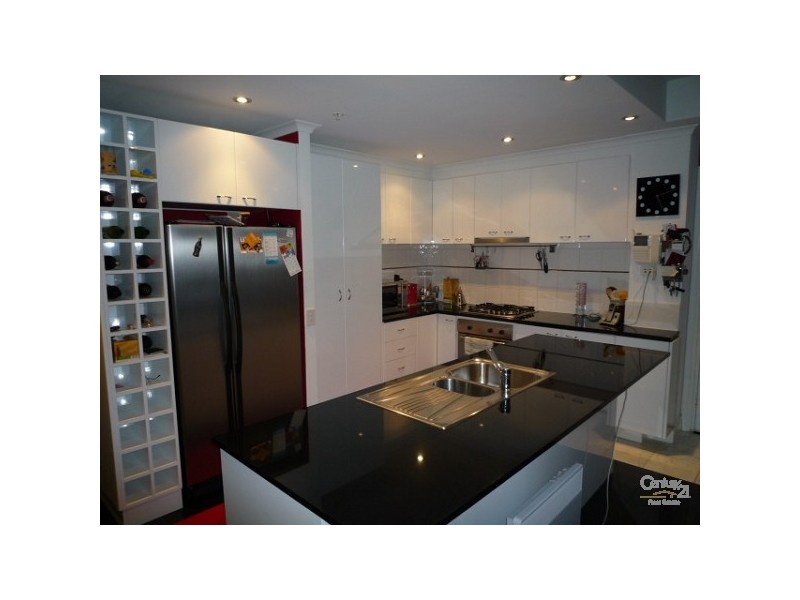 222/418 ST KILDA ROAD, Melbourne VIC 3000