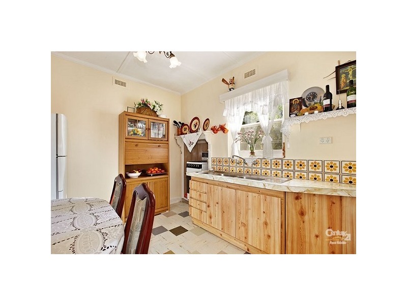 8 LEILA STREET, Prahran VIC 3181