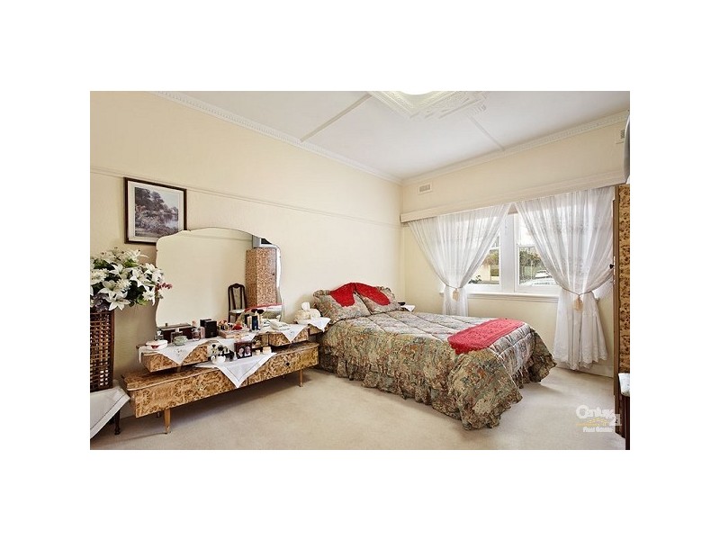 8 LEILA STREET, Prahran VIC 3181