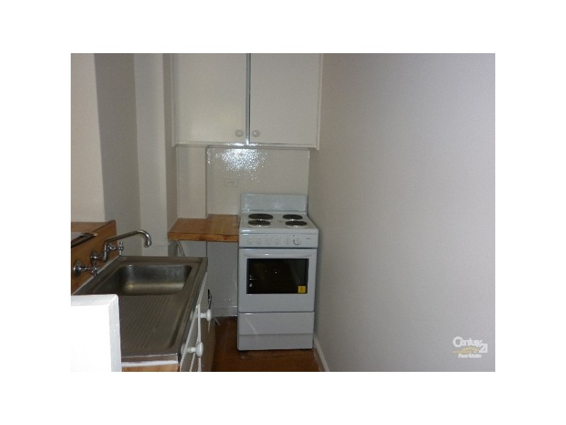 8/24 THE AVENUE, Prahran VIC 3181