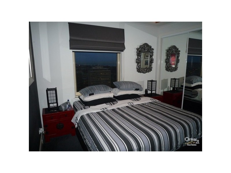 222/418 ST KILDA ROAD, Melbourne VIC 3004