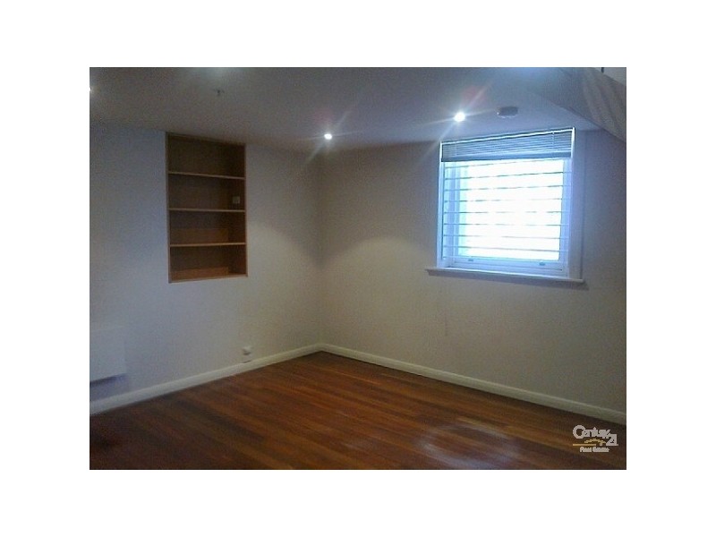 17/390 RUSSELL STREET, Melbourne VIC 3000