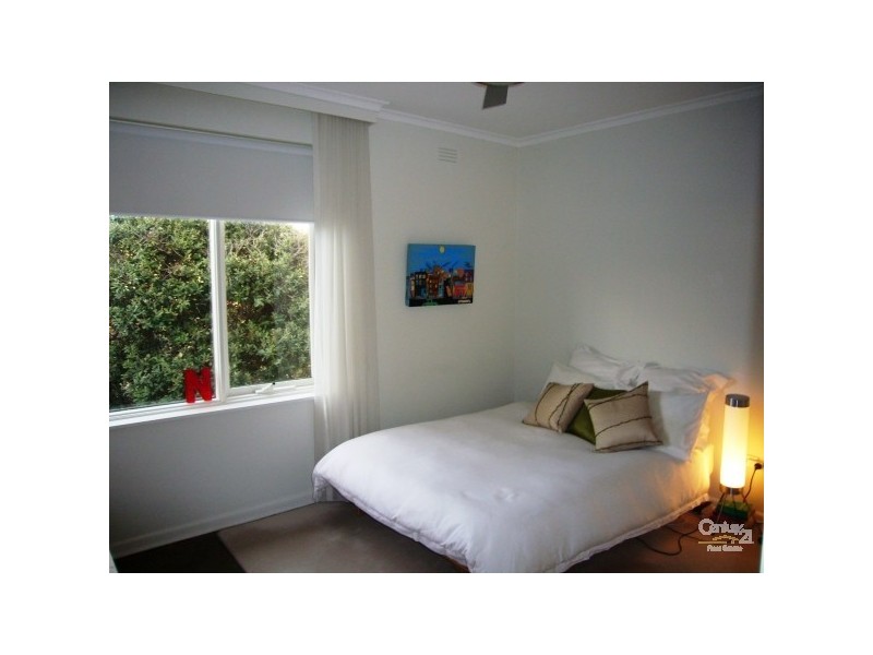 12/30 SHELLEY STREET, Elwood VIC 3184