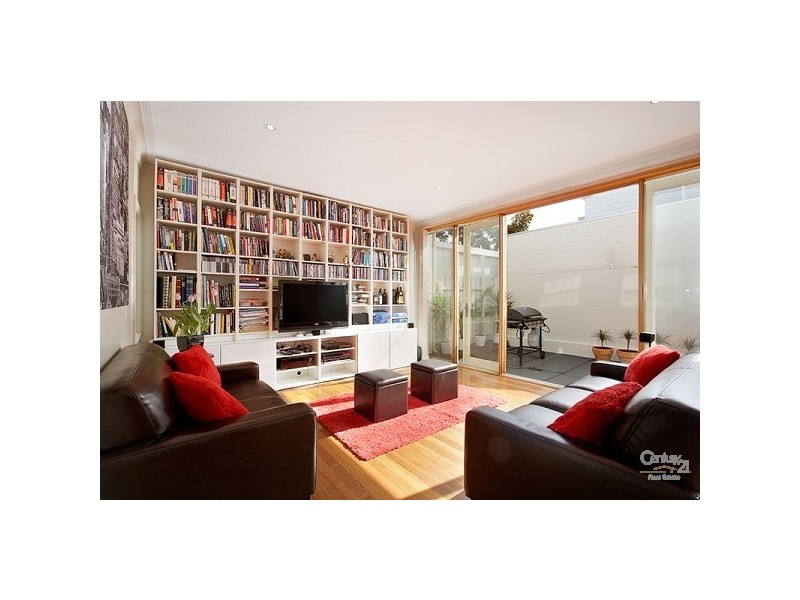 17 MARY STREET, Windsor VIC 3181