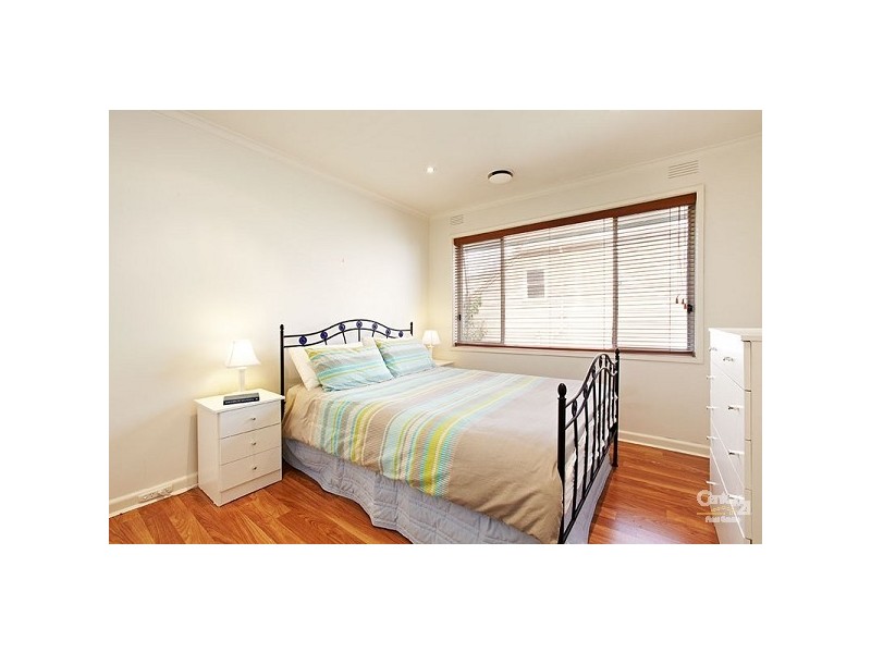 3/6 ROBERT STREET, Elwood VIC 3184