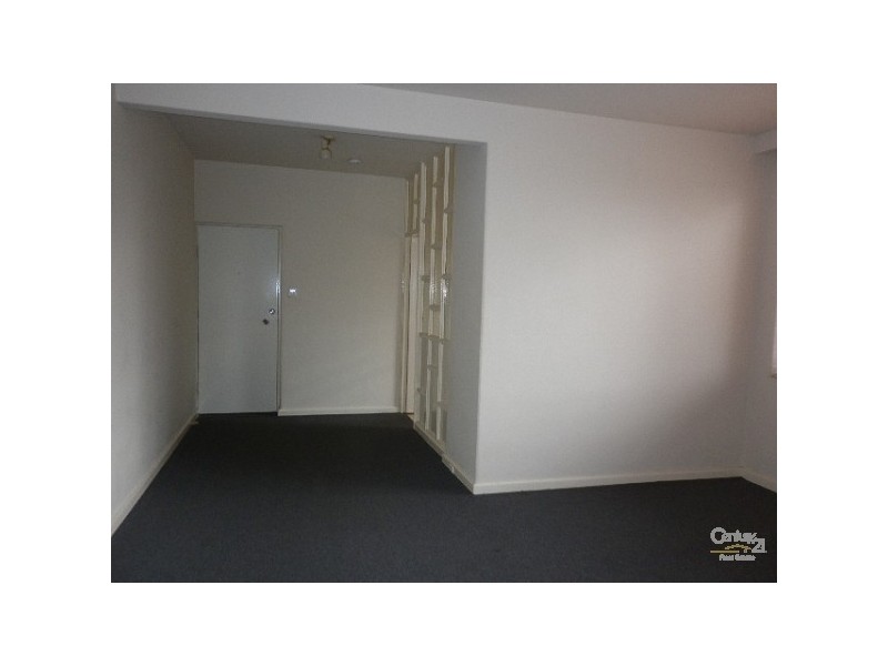 9/25 BRIGHTON ROAD, St Kilda VIC 3182