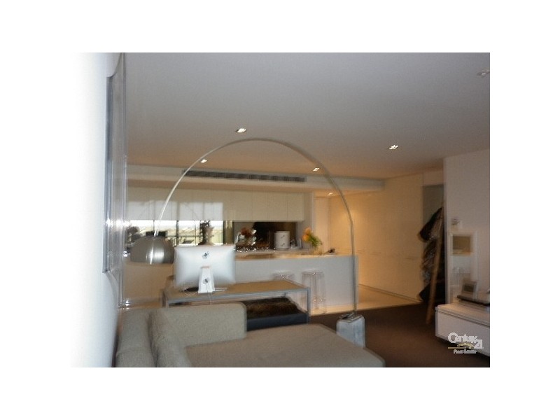 910/576 ST KILDA ROAD, Melbourne VIC 3000
