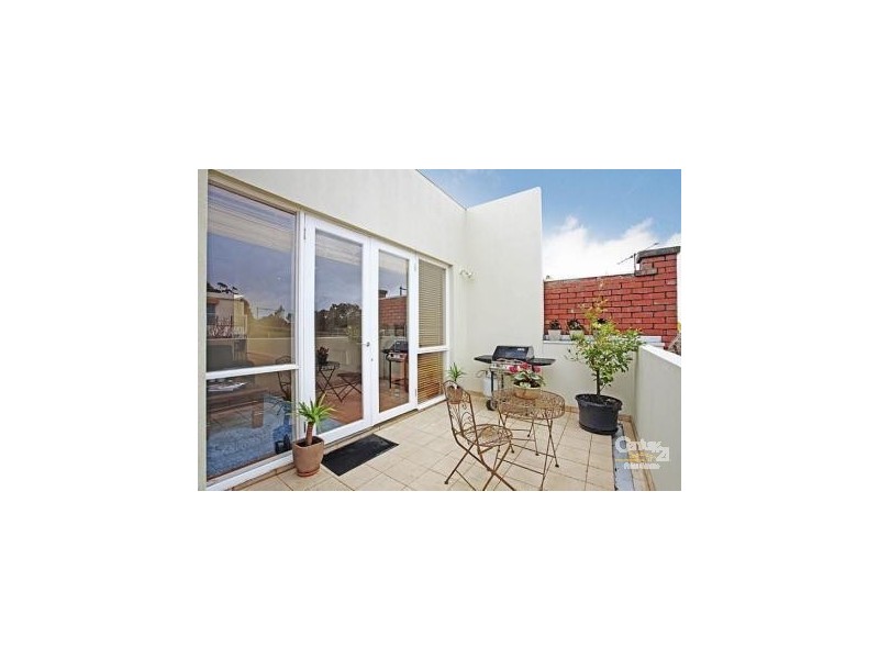 2/153 MARTIN STREET, Brighton VIC 3186