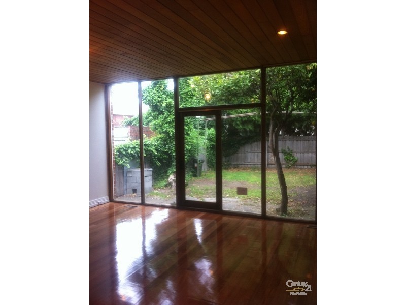 7 VISTA GROVE, Toorak VIC 3142