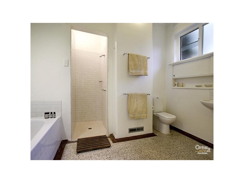 342 ST KILDA STREET, Brighton VIC 3186