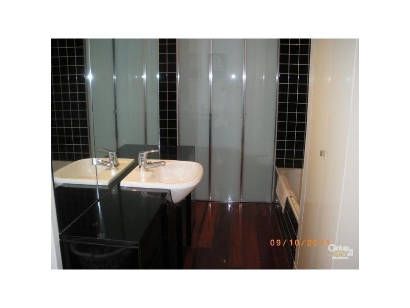 53 NORMANBY ROAD, St Kilda East VIC 3183