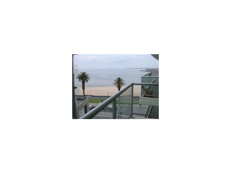 603/65 BEACH STREET, Port Melbourne VIC 3207