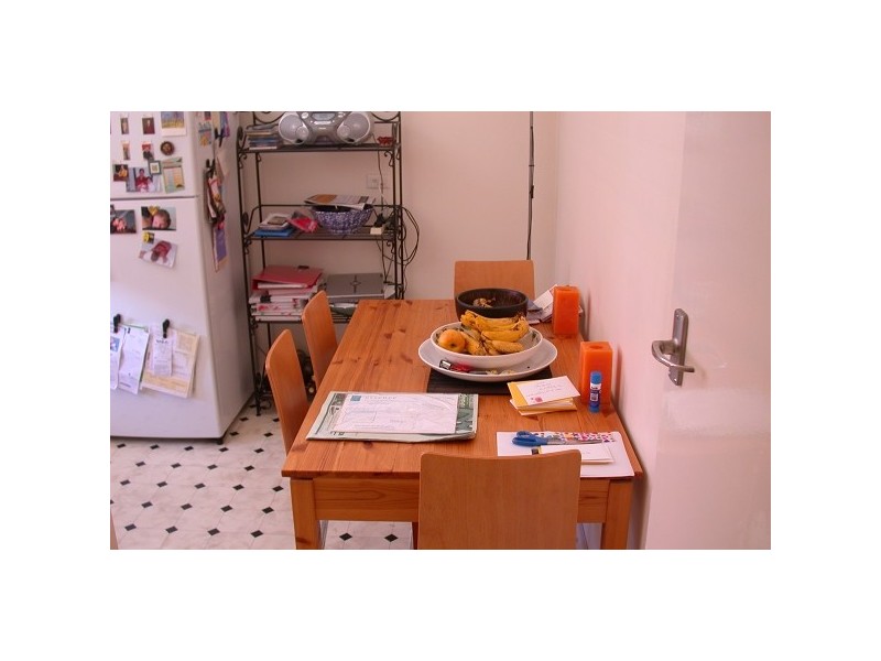 15/3 WIMBLEDON AVE, Elwood VIC 3184