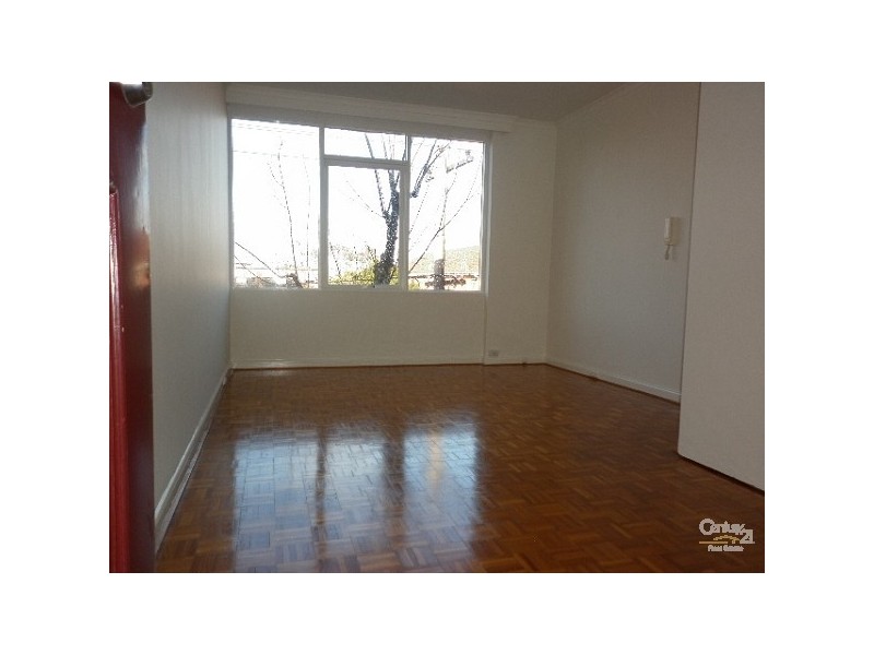 9/228 INKERMAN STREET, St Kilda East VIC 3183