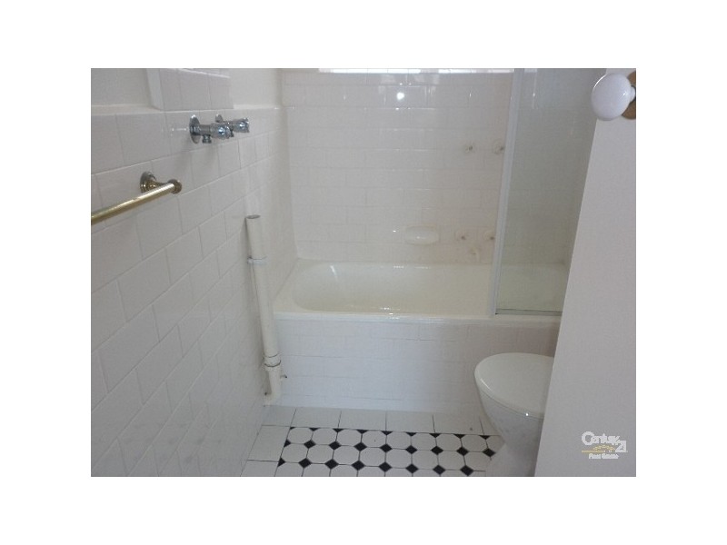 9/228 INKERMAN STREET, St Kilda East VIC 3183