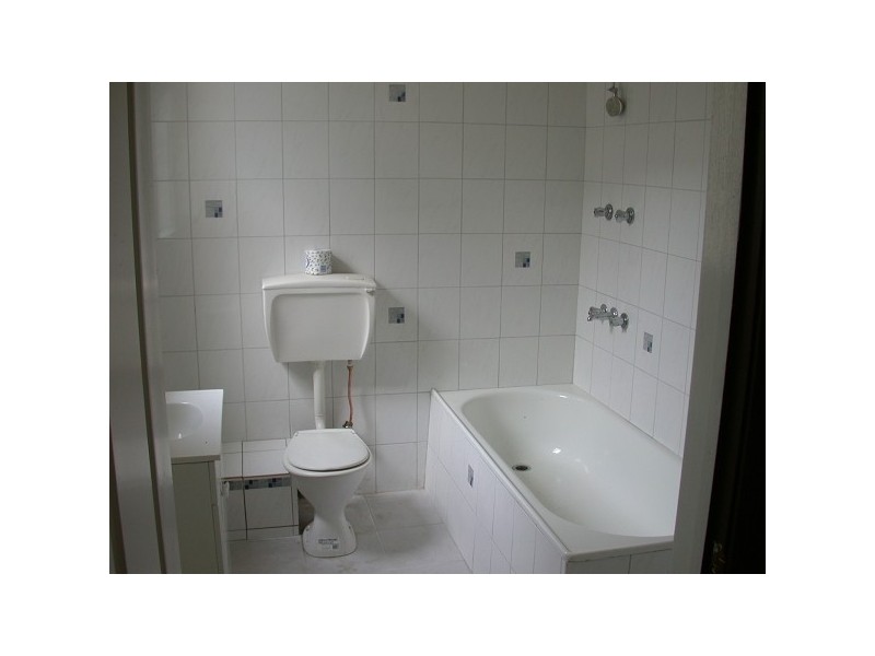 12 EASTBOURNE STREET, Prahran VIC 3181