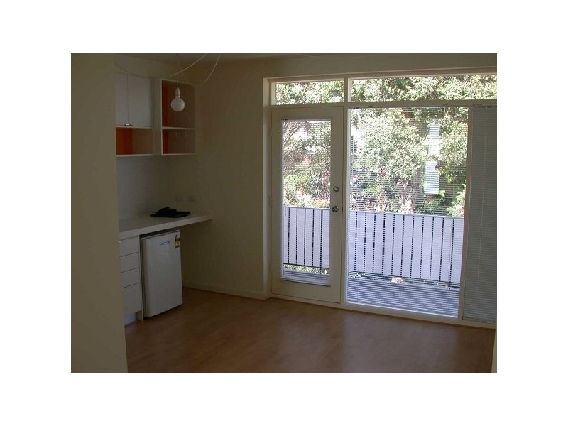 21/1 LUMLEY COURT, Prahran VIC 3181