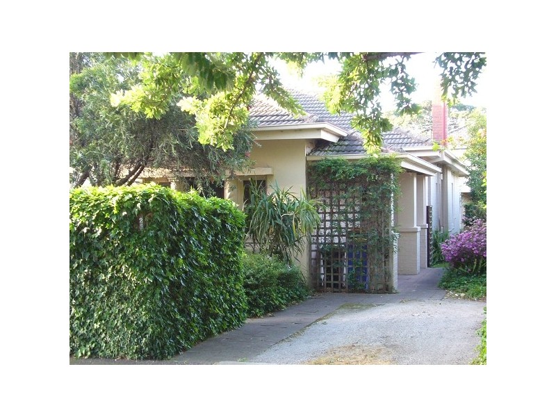 25 LENNOX STREET, Hawthorn VIC 3122