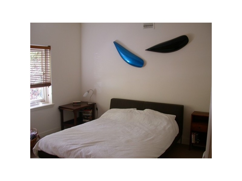 1/2 ATHOL STREET, Prahran VIC 3181