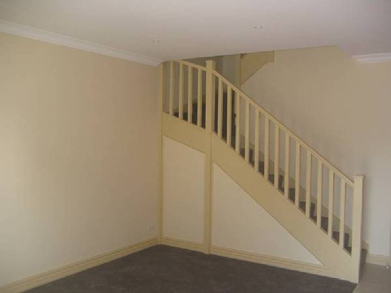 13/6-8 LORRAINE COURT, Hillside VIC 3037