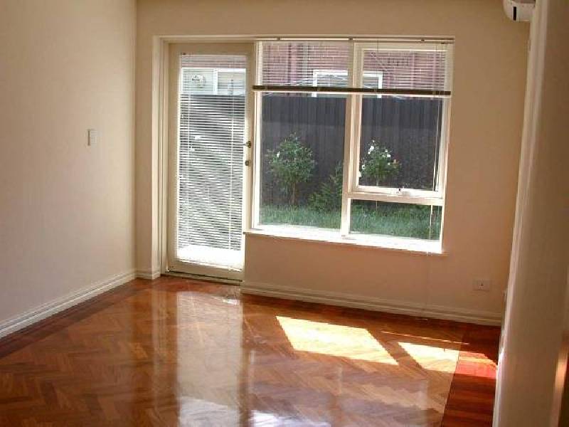 6/26 LILLIMUR ROAD, Ormond VIC 3204