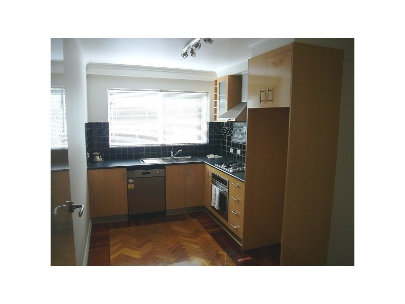 6/26 LILLIMUR ROAD, Ormond VIC 3204