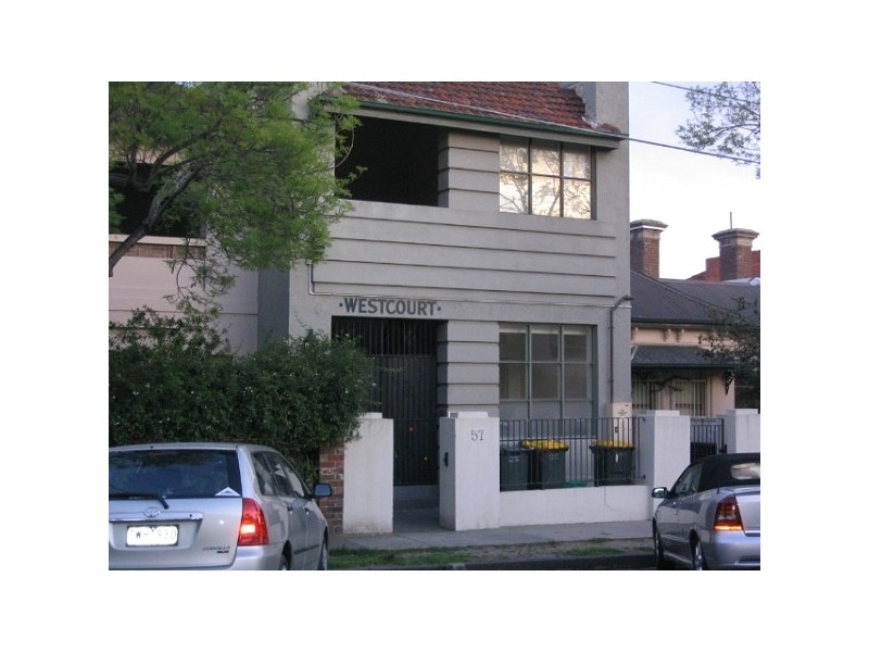 3/57 ROBE STREET, St Kilda VIC 3182