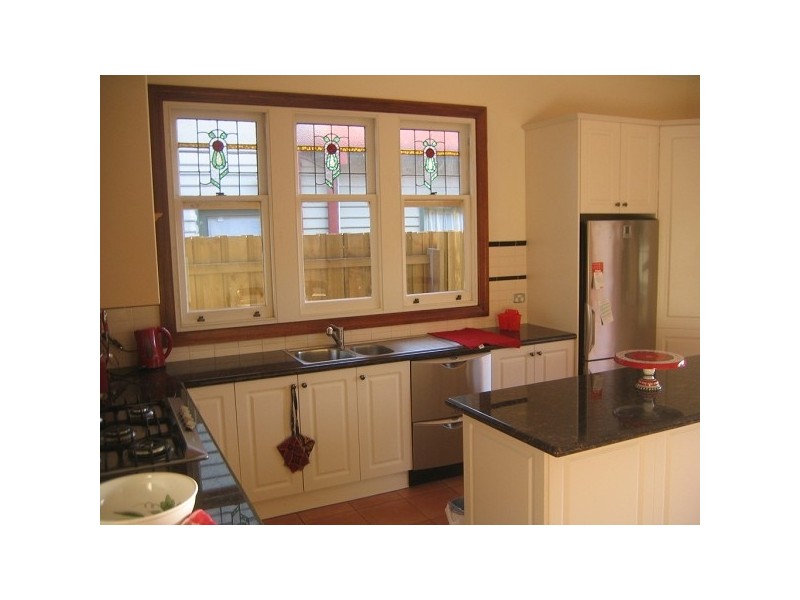 10 ADALEIGH STREET, Yarraville VIC 3013