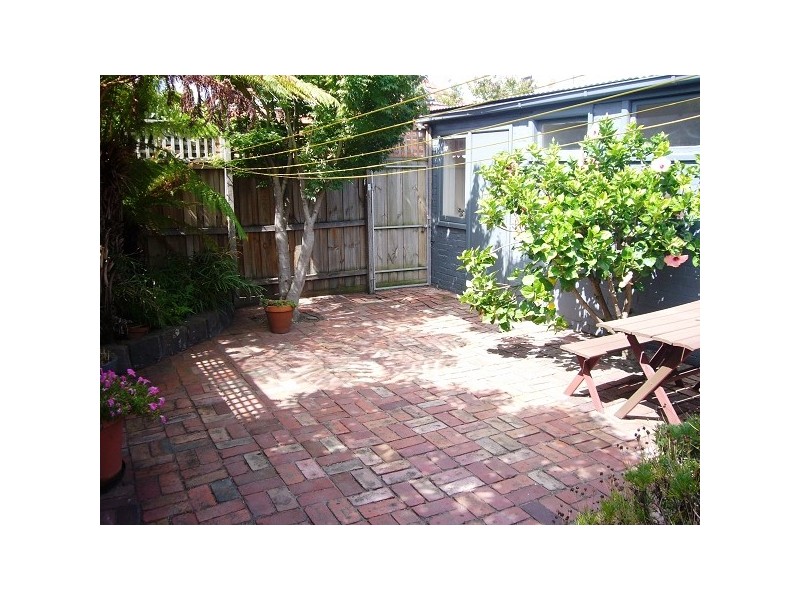 141 RICHARDSON STREET, Middle Park VIC 3206