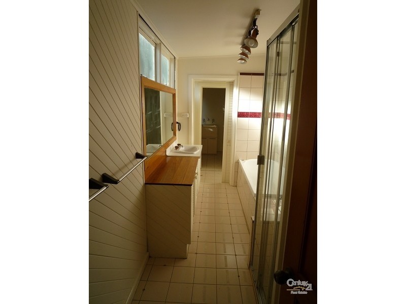 141 RICHARDSON STREET, Albert Park VIC 3206