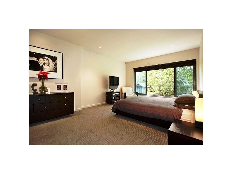 6/2A ROCKLEY ROAD, Toorak VIC 3142