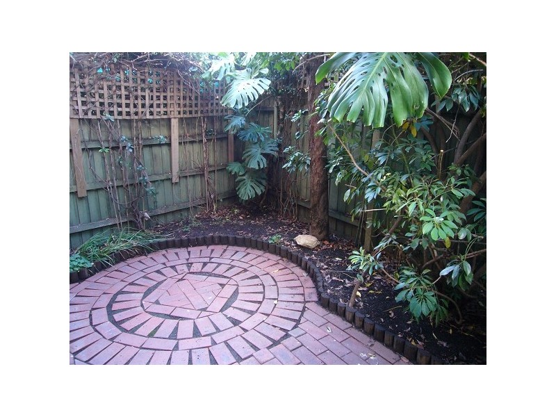 21/16-20 MILTON STREET, Elwood VIC 3184