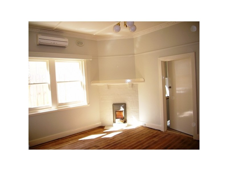 10A HENRY STREET, Prahran VIC 3181