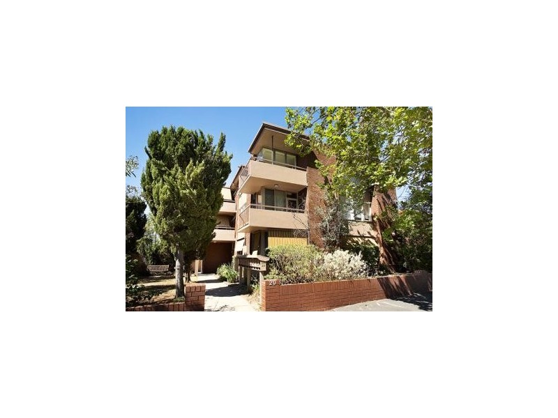 6/20 TENNYSON STREET, St Kilda VIC 3182