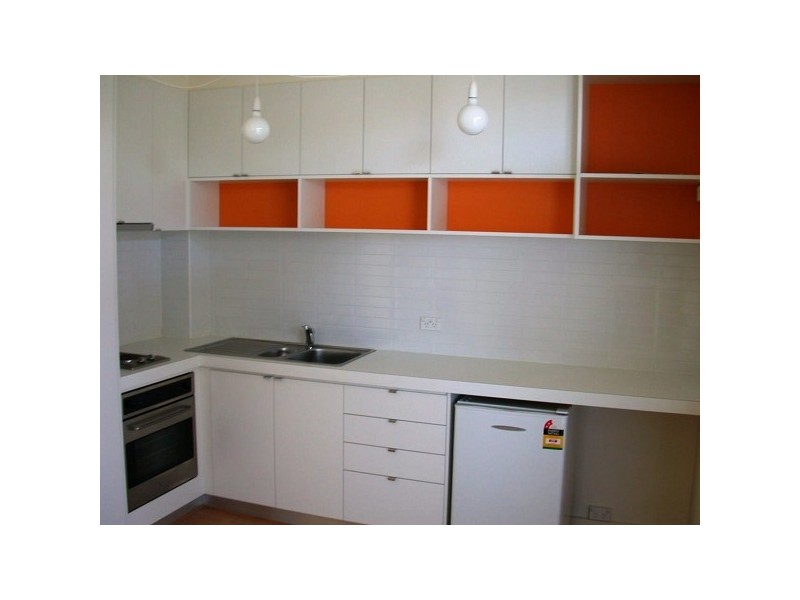 13/1 LUMLEY COURT, Prahran VIC 3181