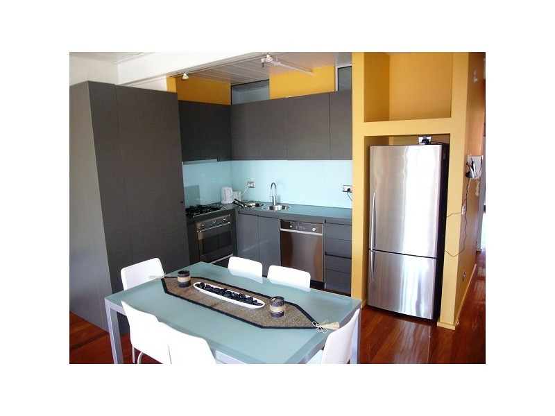 208/10 HILLINGDON PLACE, Prahran VIC 3181