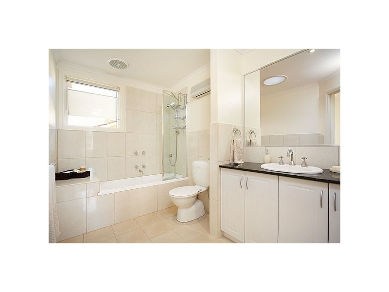 2B Neath Street, Surrey Hills VIC 3127