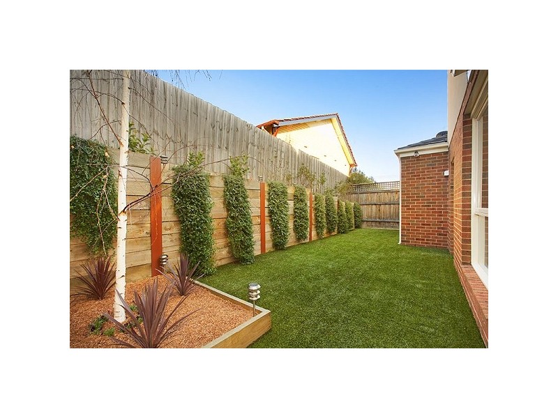 2B Neath Street, Surrey Hills VIC 3127