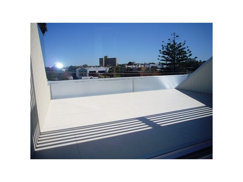 12A NELSON STREET, St Kilda VIC 3182