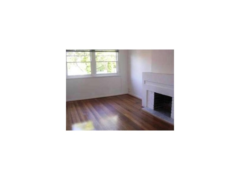 1/11 PILLEY STREET, St Kilda East VIC 3183