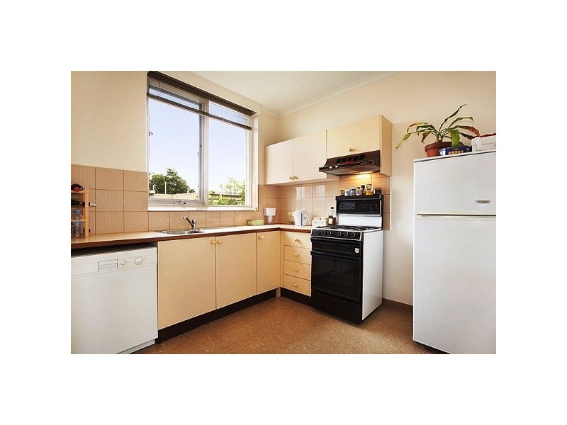 10/388 TOORAK ROAD, South Yarra VIC 3141