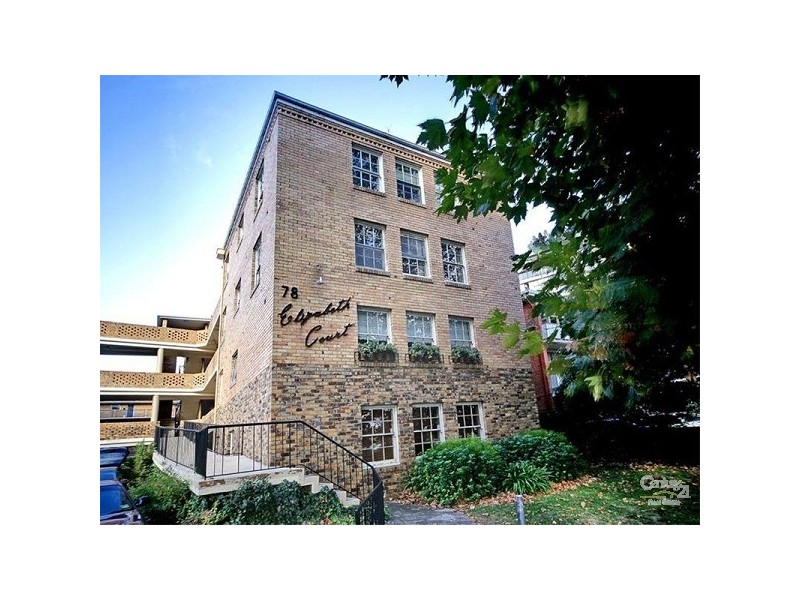 32/78 QUEENS ROAD, Melbourne VIC 3000