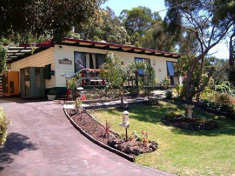 2 Wondaree Street, Rye VIC 3941