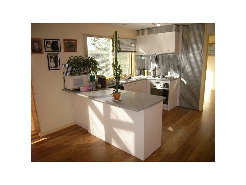 11 Nalong Street, Rye VIC 3941