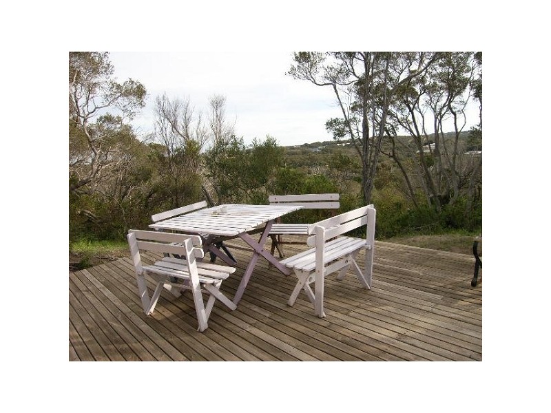 11 Nalong Street, Rye VIC 3941