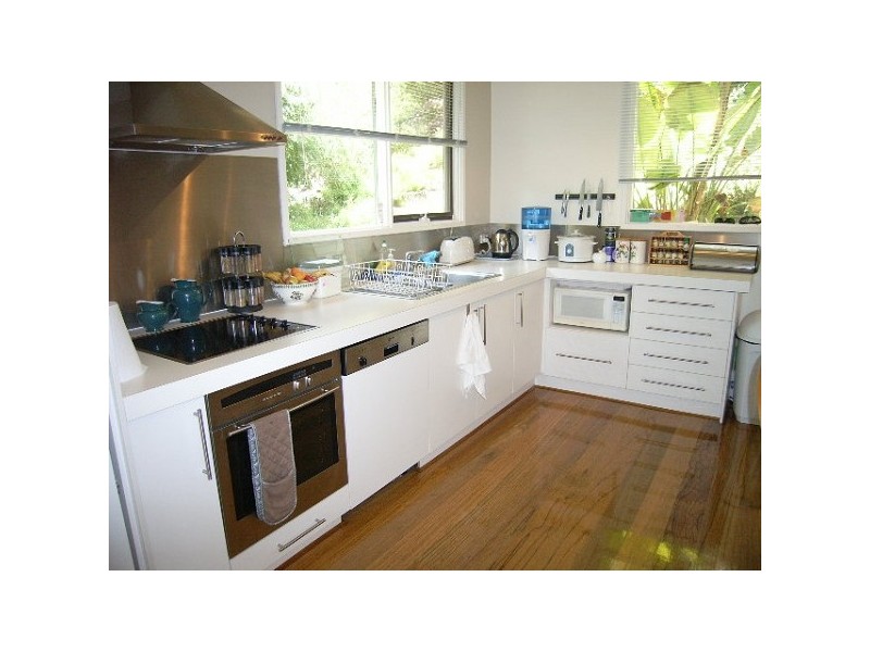 28 Grandview Avenue, Rye VIC 3941